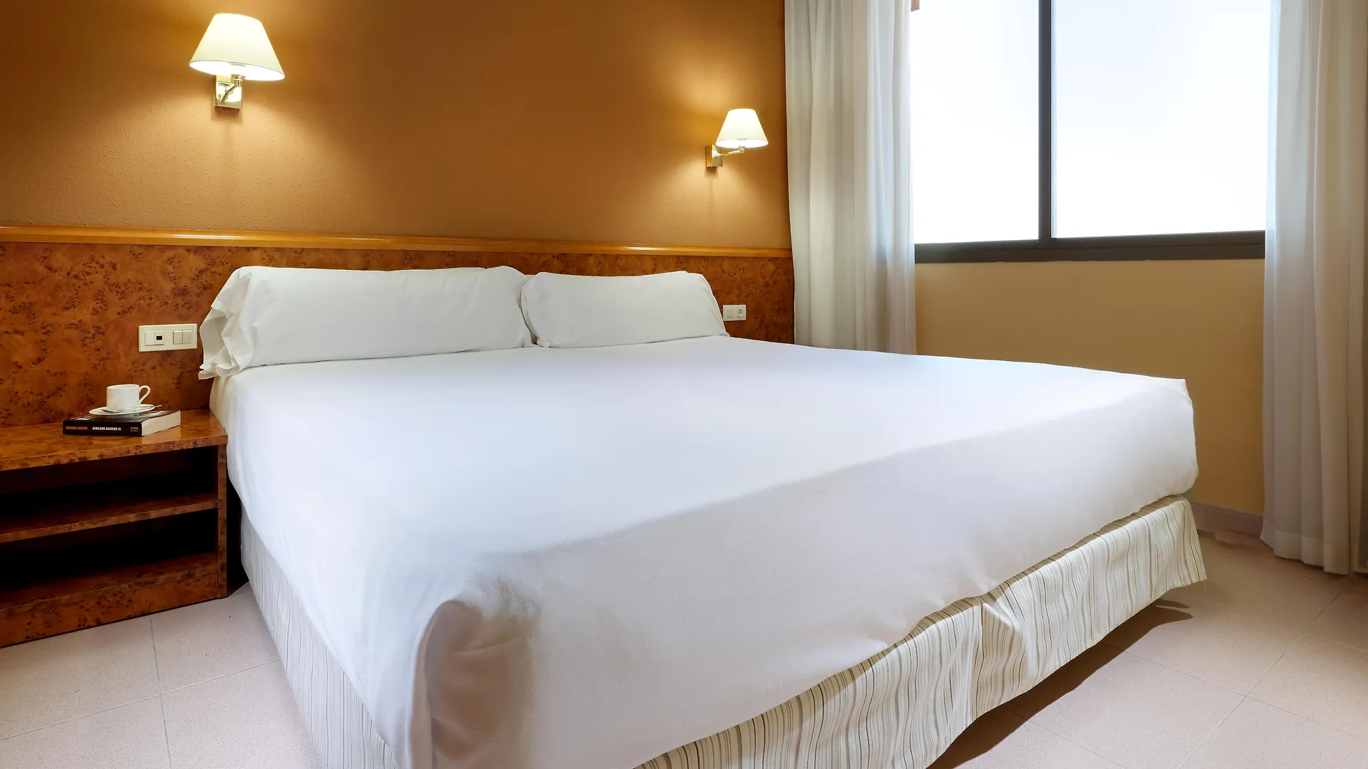Hesperia Sant Joan Apartment Sant Joan Despi