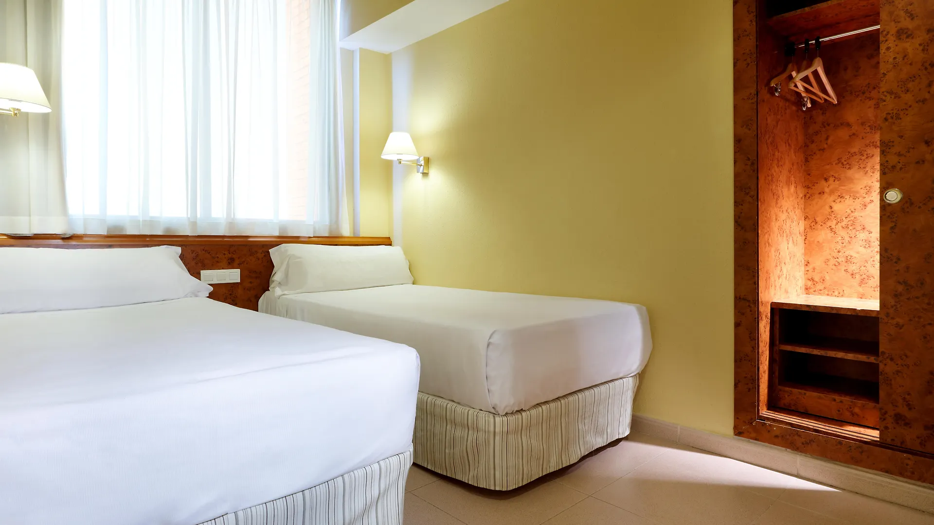 Hesperia Sant Joan Apartment Sant Joan Despi