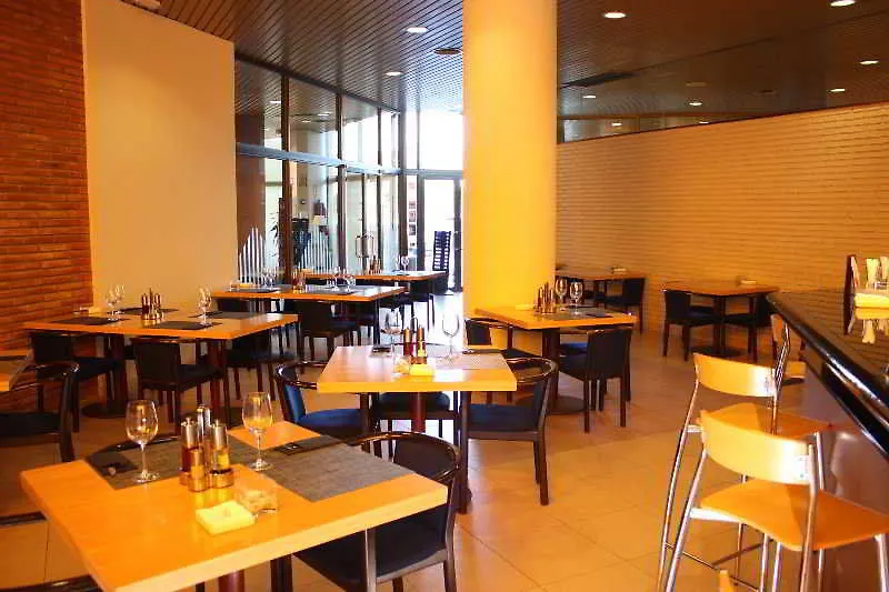 Apartmán Hesperia Sant Joan Sant Joan Despí 0*,  Španělsko