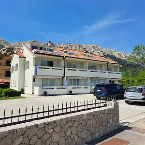 https://apartments-mare-baska.primorje-gorskikotar.com