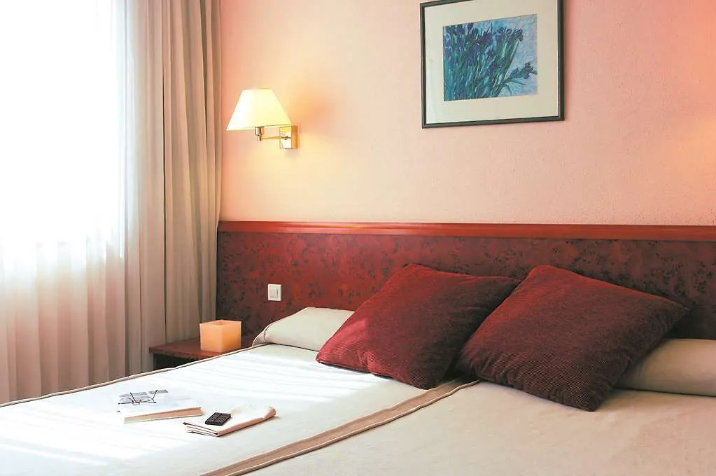 Hesperia Sant Joan Apartman Sant Joan Despí 0*,
